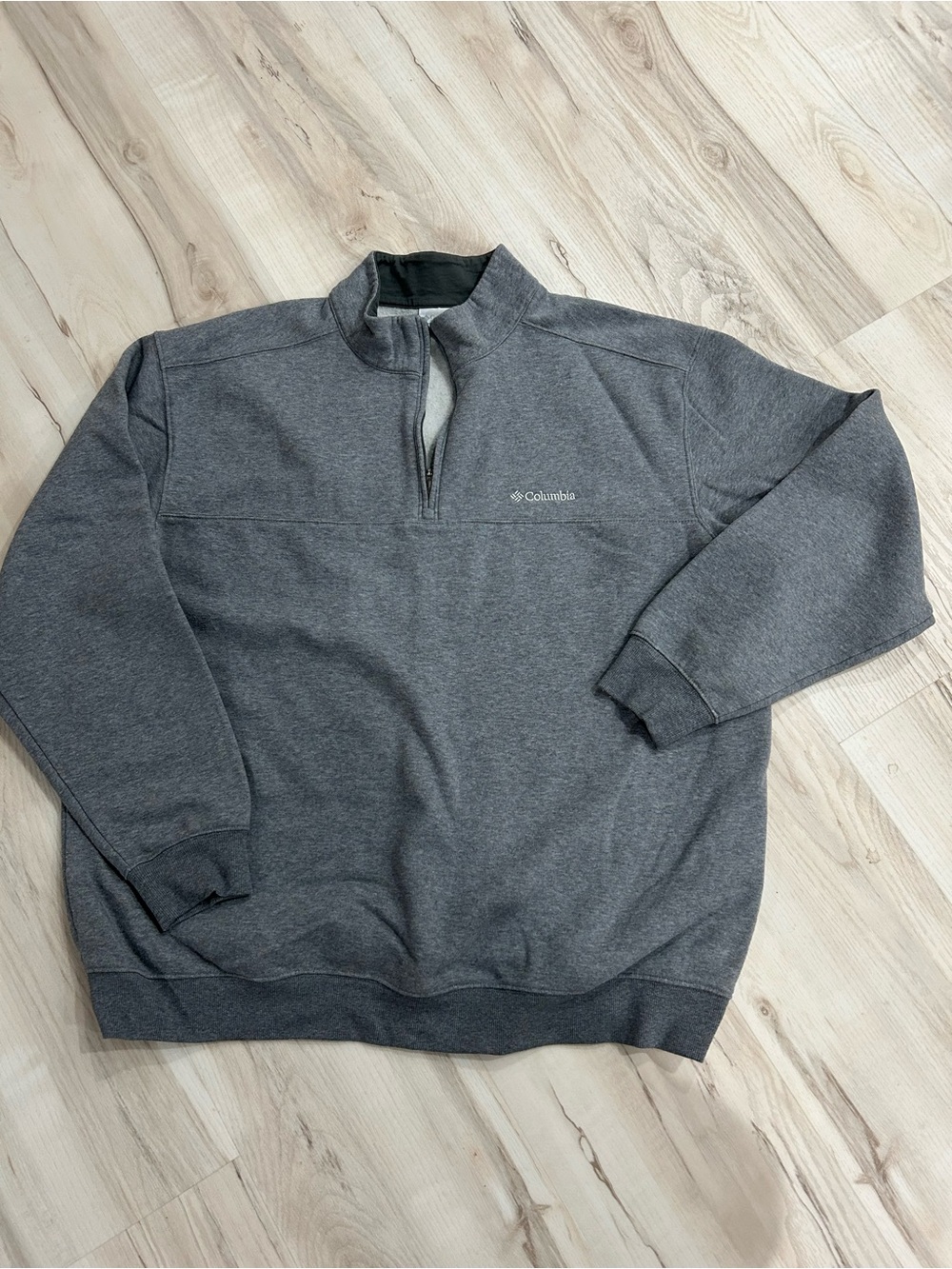 Columbia Men's Dark Gray Half-Zip Pullover Sweater
